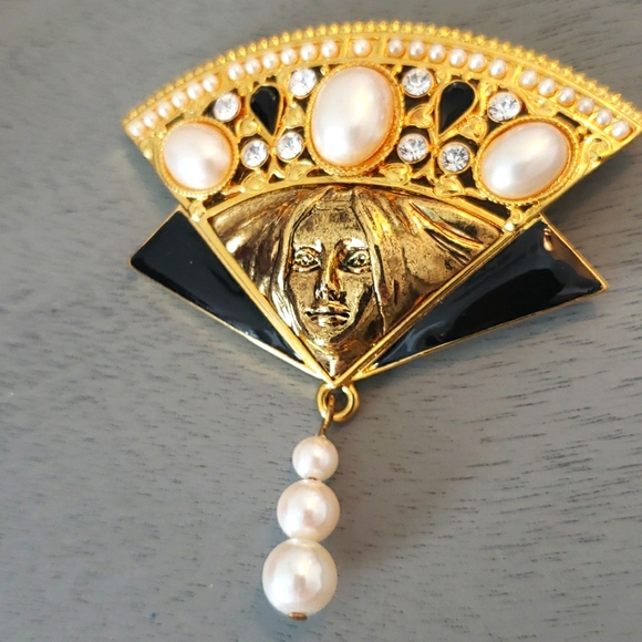 Edgar Berebi Jewelry Nib Edgar Berebi Limited Edition Paris 898